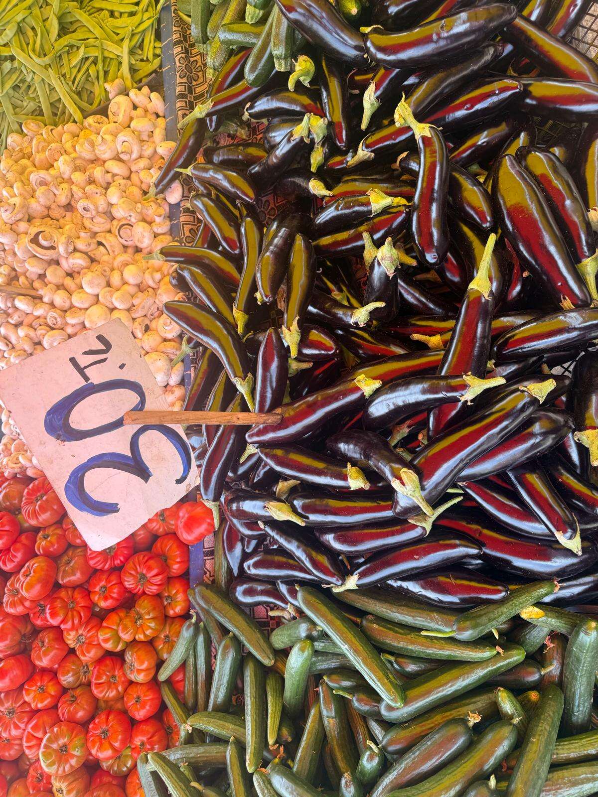 Konya pazarlarında etiket şaşkınlığı! Çoğu yarım yarım satılıyor 11